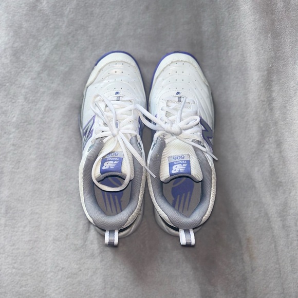 New Balance 806 Women's White and Purple Sneakers - Picture 2 of 4
